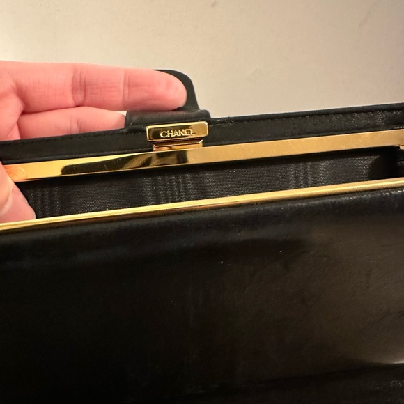 Sold for less @instagram - Picture 6 of 7